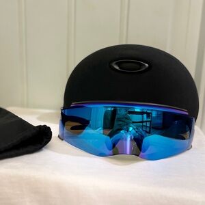 Oakley Kato Sunglassess. Prizm Sapphire Lenses,  Polished Black Frame.